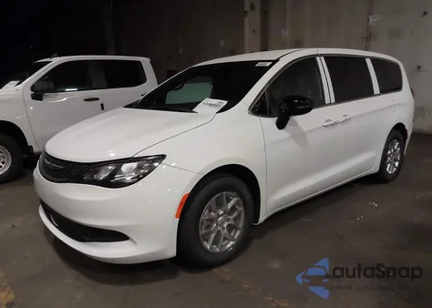 2026 Chrysler Voyager Lx z USA, uszkodzony, nr VIN 2C4RC1CG2TR185028